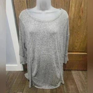 Maurices Womens Lightweight Sweater Size XL 3/4 Sleeve Grey